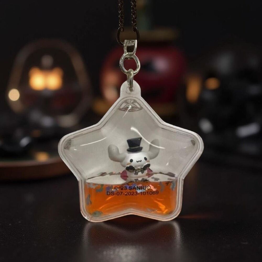 NWT Hello Kitty and Friends Halloween Cinnamoroll Tsunameez Backpack Clip B5